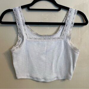 Aeropostale white lace trim cropped tank top Size M
